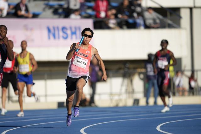 第3走者で駆け抜ける坂田選手